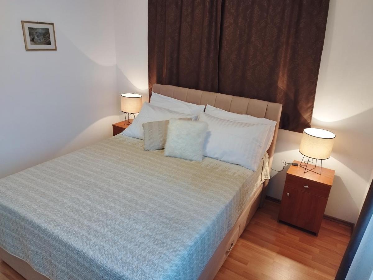 Apartments Surjak Orebić Eksteriør billede