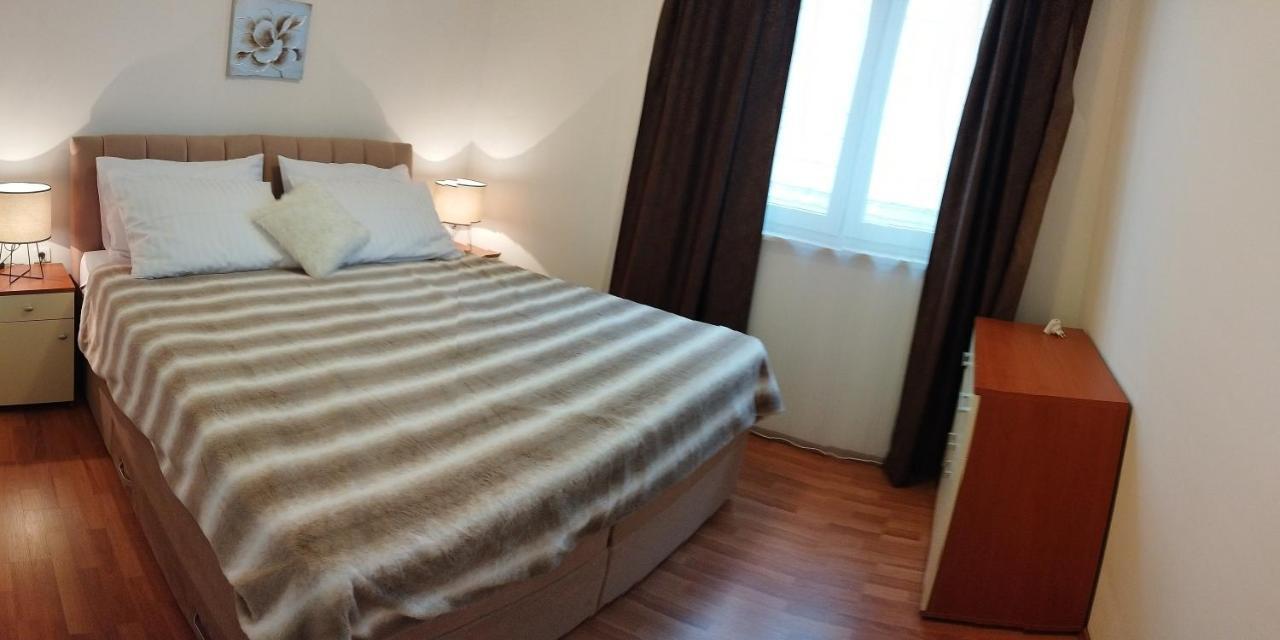 Apartments Surjak Orebić Eksteriør billede
