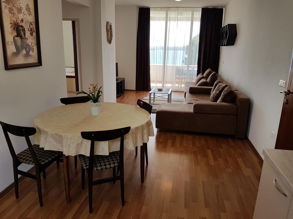 Apartments Surjak Orebić Eksteriør billede